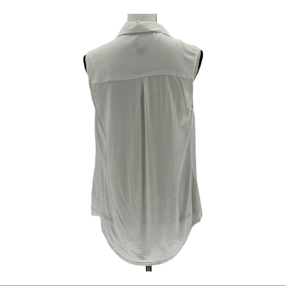 Converse White Sleeveless Sheer Snap Front Blouse - Picture 3 of 11